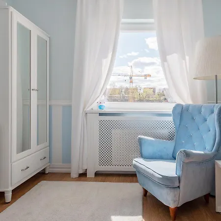 Elegant Near Old Town - Free Parking Apartment *